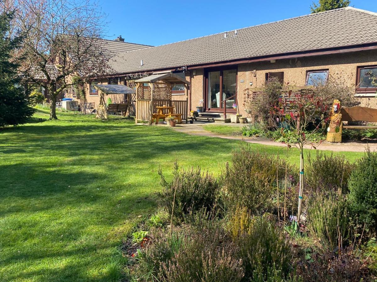Drummond Neuk - Pets Welcome Free, Country Setting, Free Onsite Parking Apartment Inverness